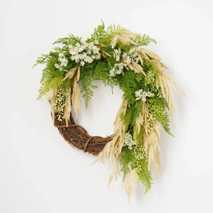 Fern Queen – Draping Green Fern, Beige Norfolk & Queen Anne’s Lace Greenery Asymmetrical Everyday Spring Front Door Wreath
