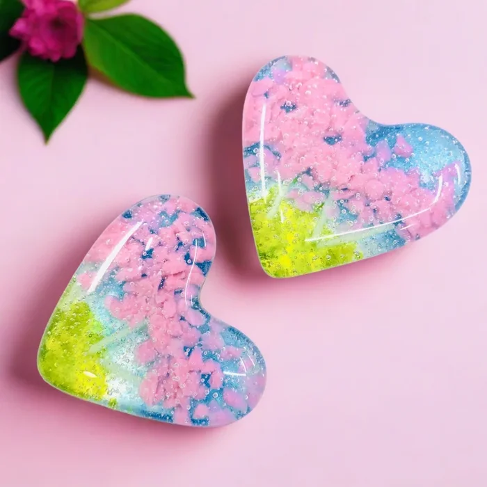 Fused Pocket Heart, Pink Hydrangea