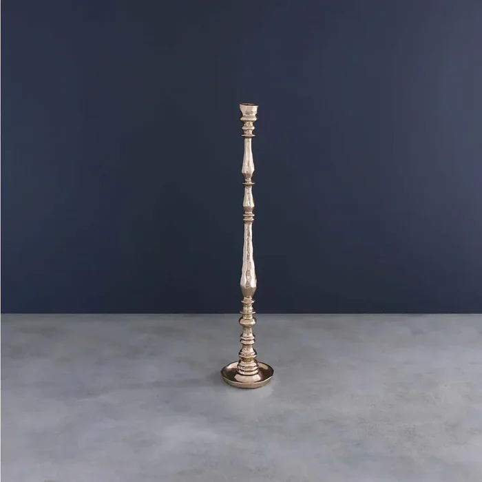 Sierra Modern Crosby Candlestick Holder – Gold by Beatriz Ball